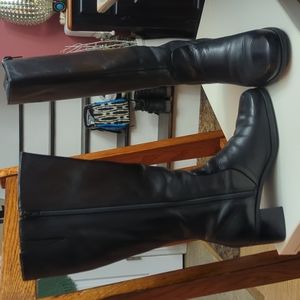 Naturalizer Auburn Hi black boots